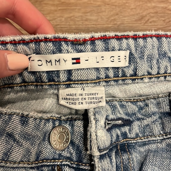 Tommy Hilfiger Light Wash Jeans - Picture 2 of 3